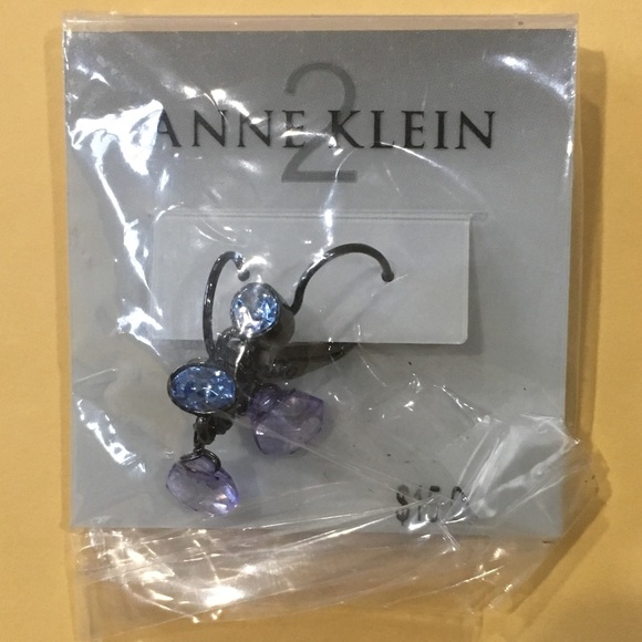 Earrings!! New - Picture 3 of 3